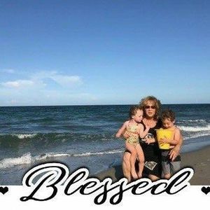 Meet your Posher, Tina